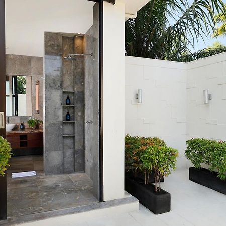 Villa Jamalu By Nakula Jimbaran Buitenkant foto